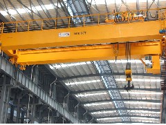 江門(mén)起重機(jī)的車(chē)輪啃軌的故障原因