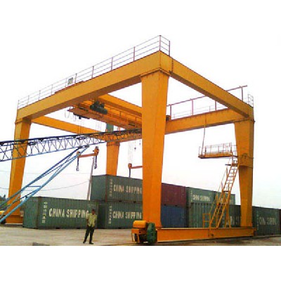 通用門式起重機3