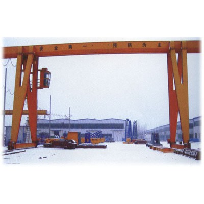 通用門式起重機11