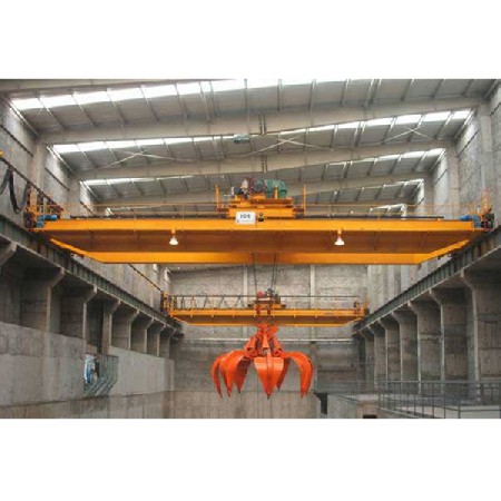 通用橋式起重機(jī)8